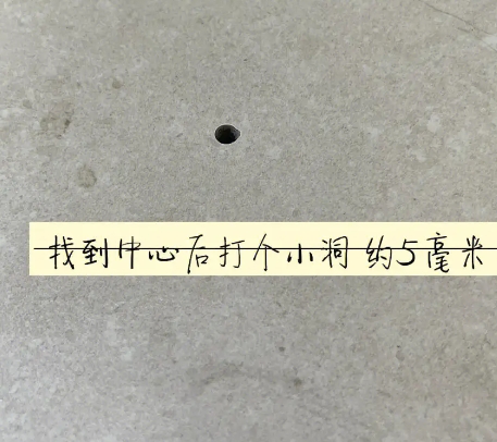 茌平瓷砖空鼓维修公司专业解答在瓷砖铺贴过程中，如果砂料搅拌不均匀，将会带来以下问题